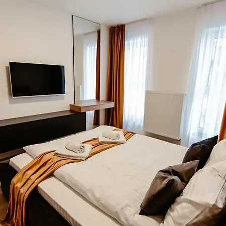 Luxury Coresi * Brasov