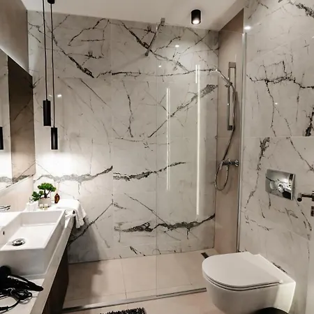 Luxury Coresi