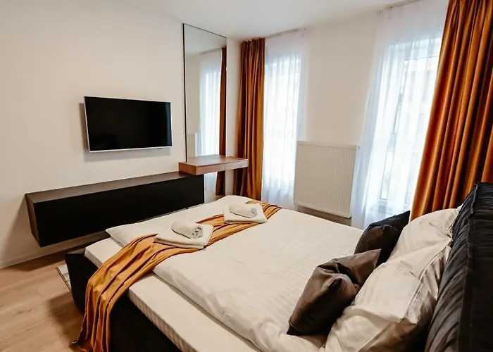 Luxury Coresi * Брашов