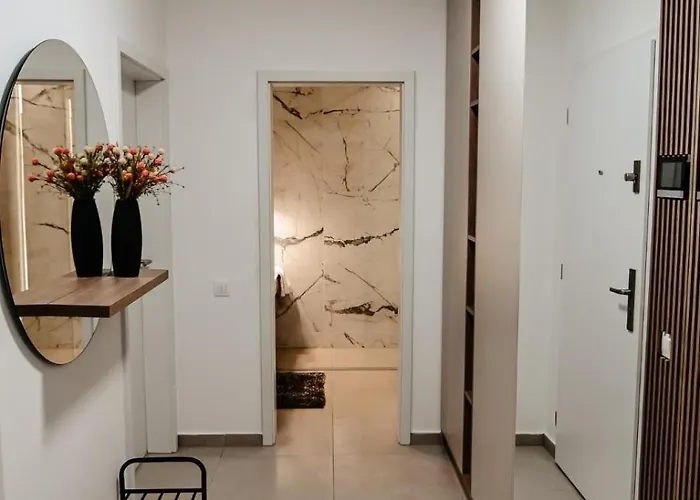 Апартаменти Luxury Coresi Брашов