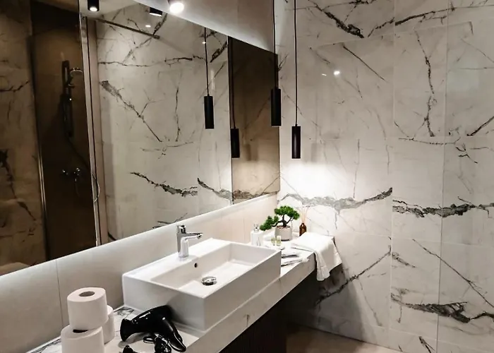 Апартаменти Luxury Coresi